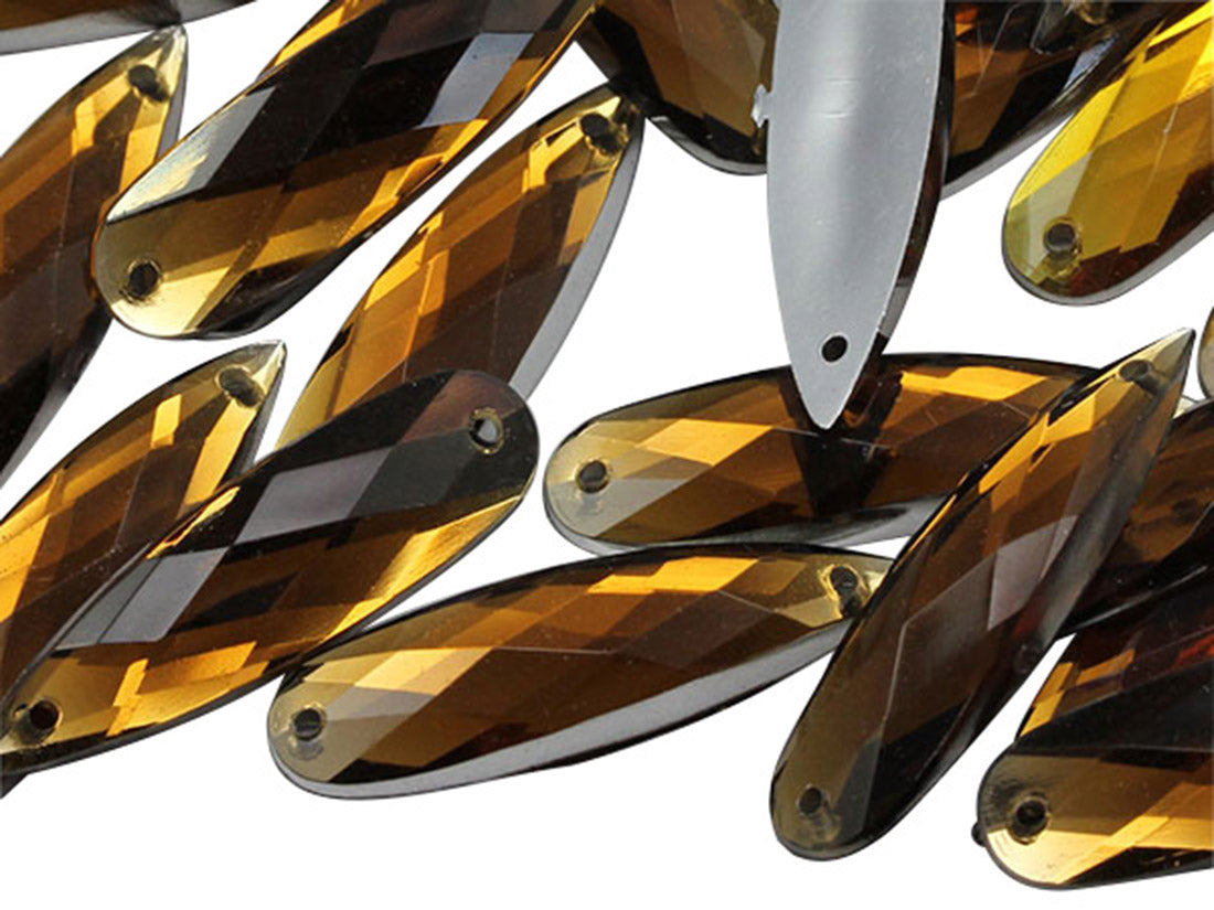 Gemmes à coudre, à dos plat, goutte allongée avec topaze fumée brune - 28 x 8 mm - 30 mcx