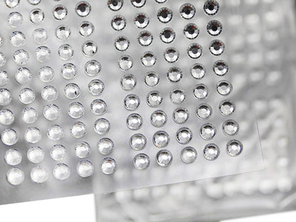 Strass adhésifs transparents comme du cristal