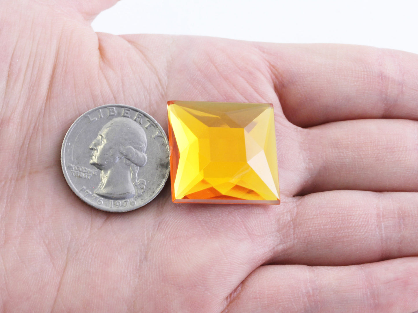 Gemas cuadradas con parte posterior plana de color jacinto naranja