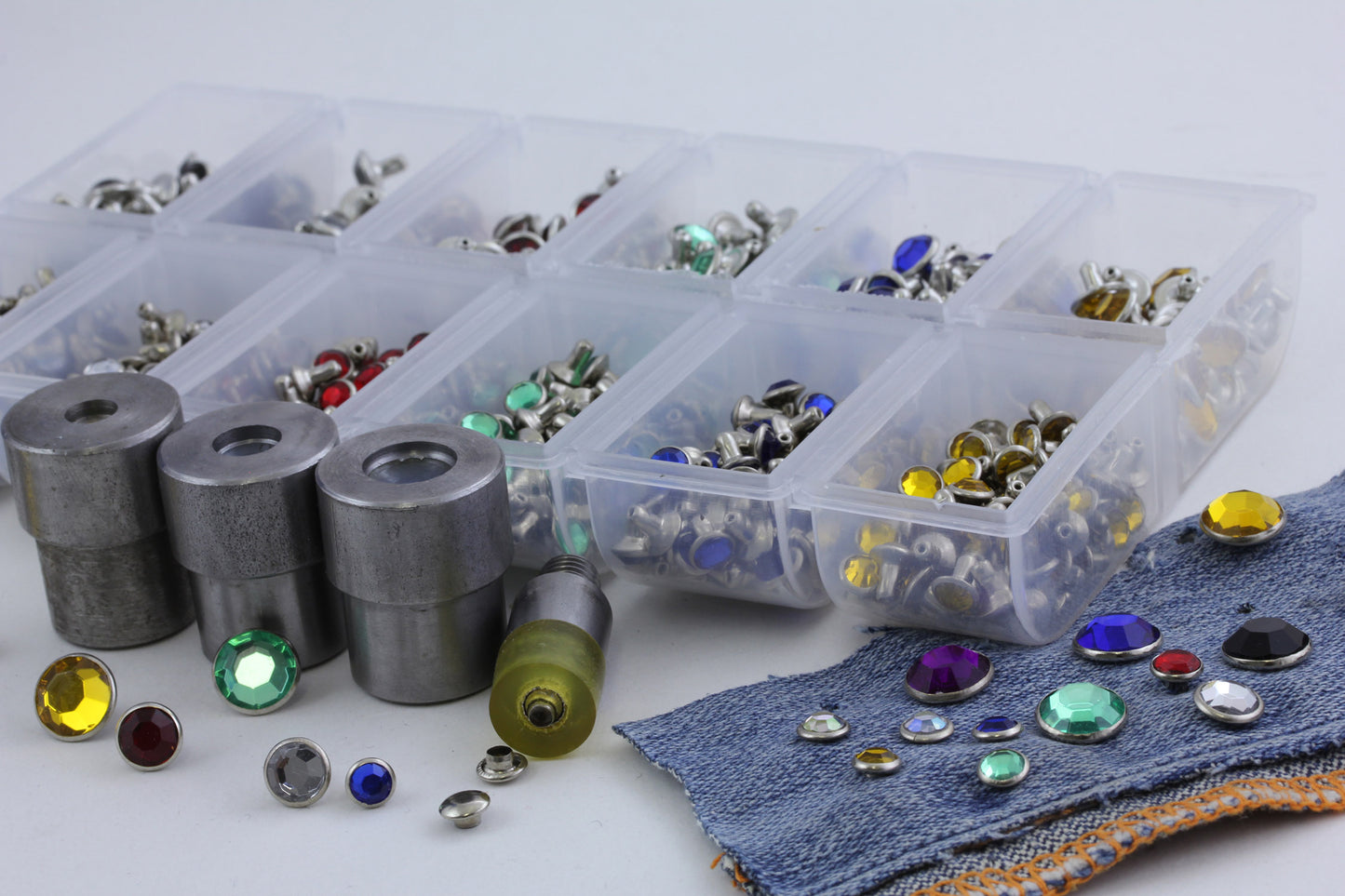 Starter Kit - Stud Setter Plus 1050 Rhinestone Rivets In 3 Sizes And 6 Assorted Colors